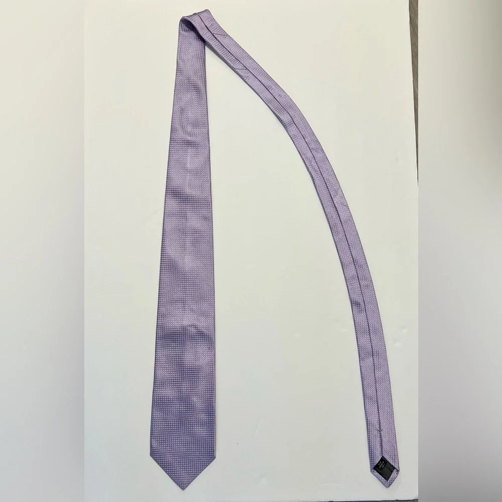 Ferre, 100% Silk, Made in Italy,‎ Elegant Purple Tie